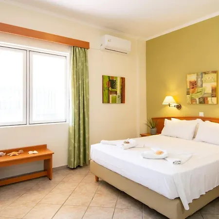 Spira & In The Heart Of * Laganas